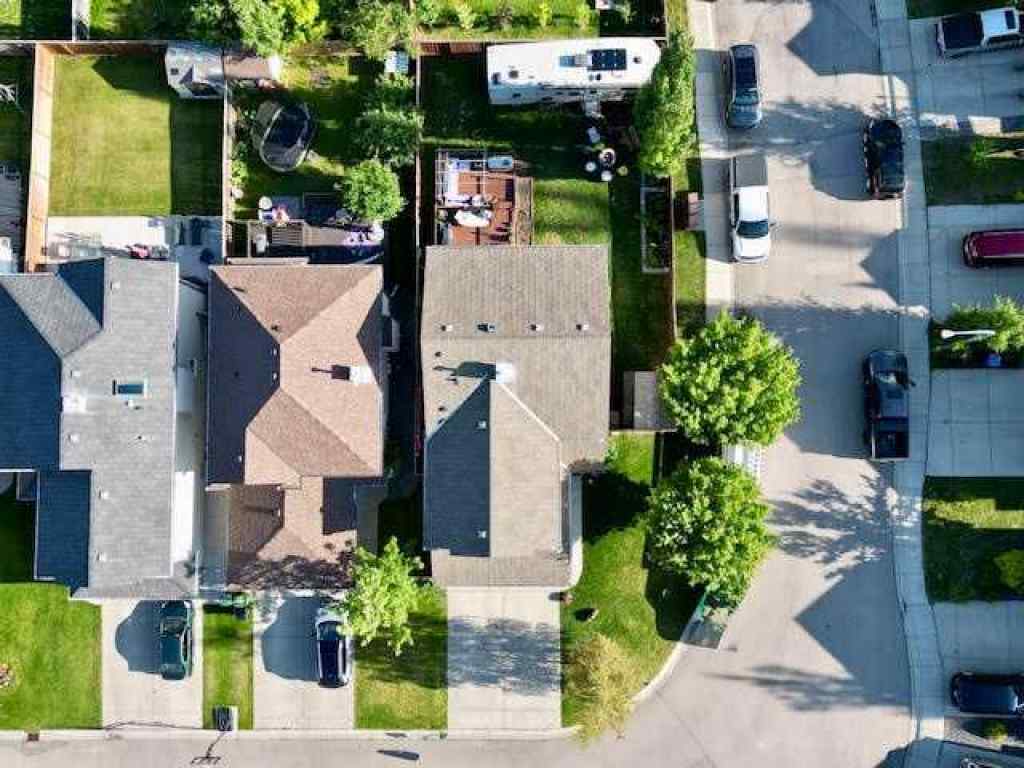 MLS® A2234459 - 117 Tuscany Ridge Mews NW in Tuscany Calgary, Residential
