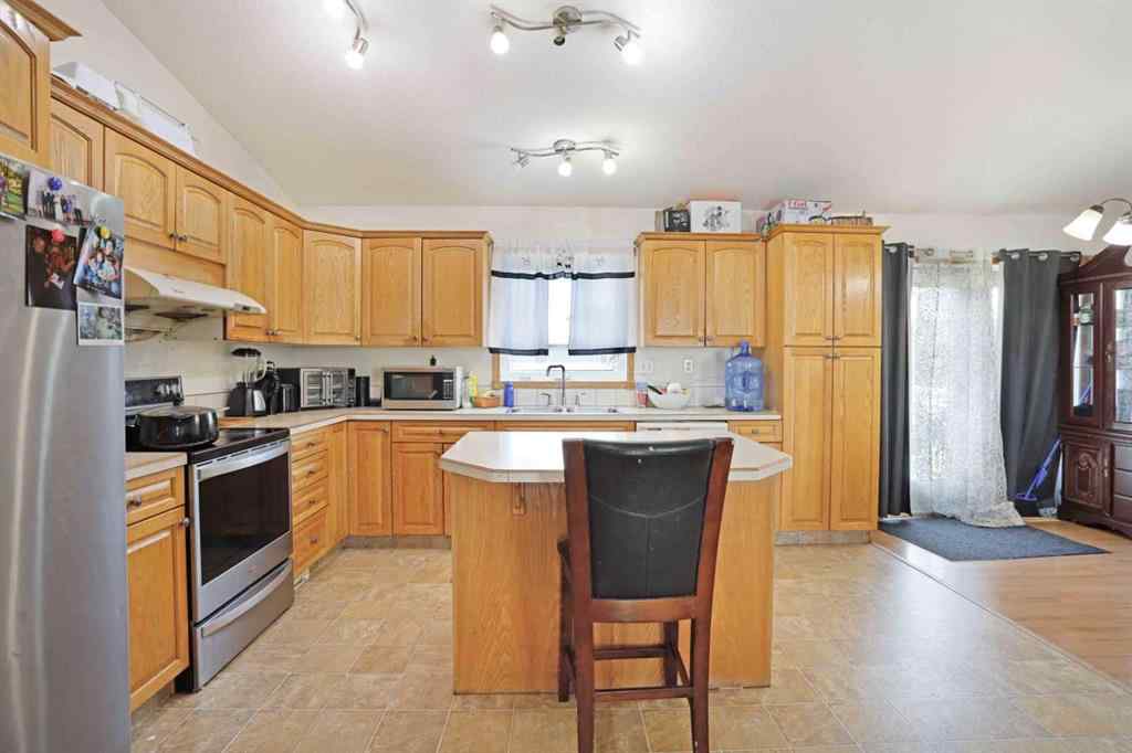 MLS® A2234464 - 12 Upland Place W in Uplands Brooks, Residential