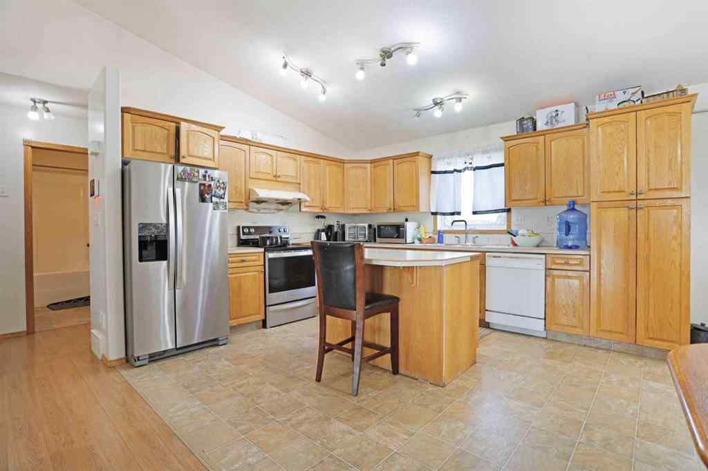 MLS® A2234464 - 12 Upland Place W in Uplands Brooks, Residential