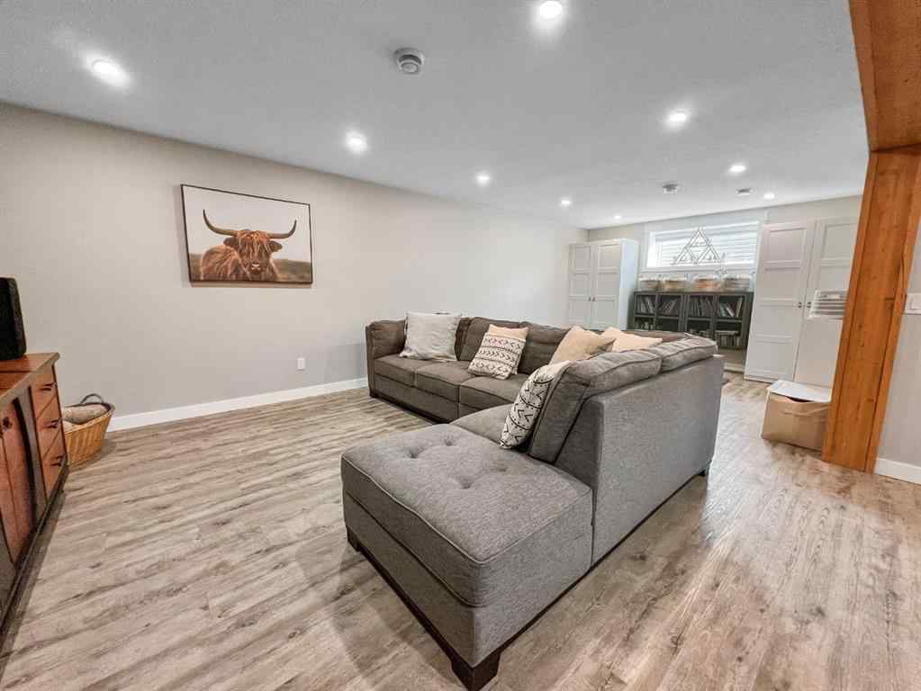 MLS® A2234477 - 320156 RR181   in NONE Rural Starland County, Residential