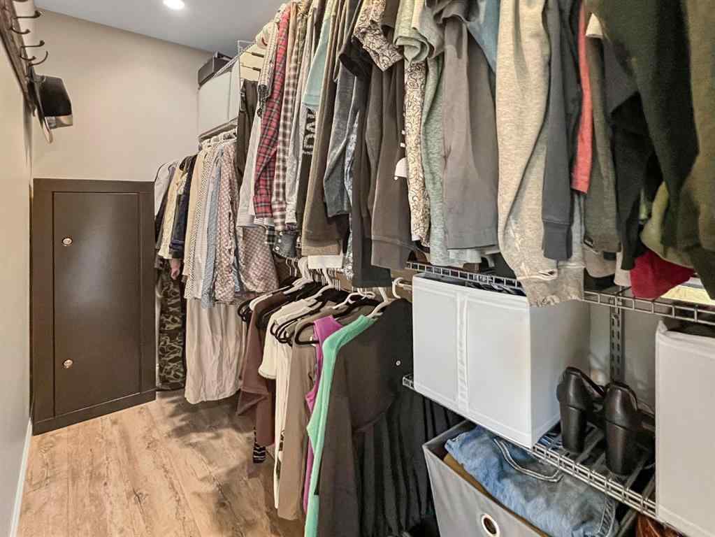 MLS® A2234477 - 320156 RR181   in NONE Rural Starland County, Residential