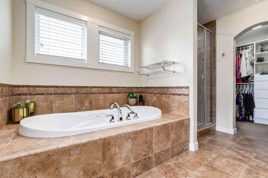 MLS® A2234480 - 35 Cranarch Circle SE in Cranston Calgary, Residential