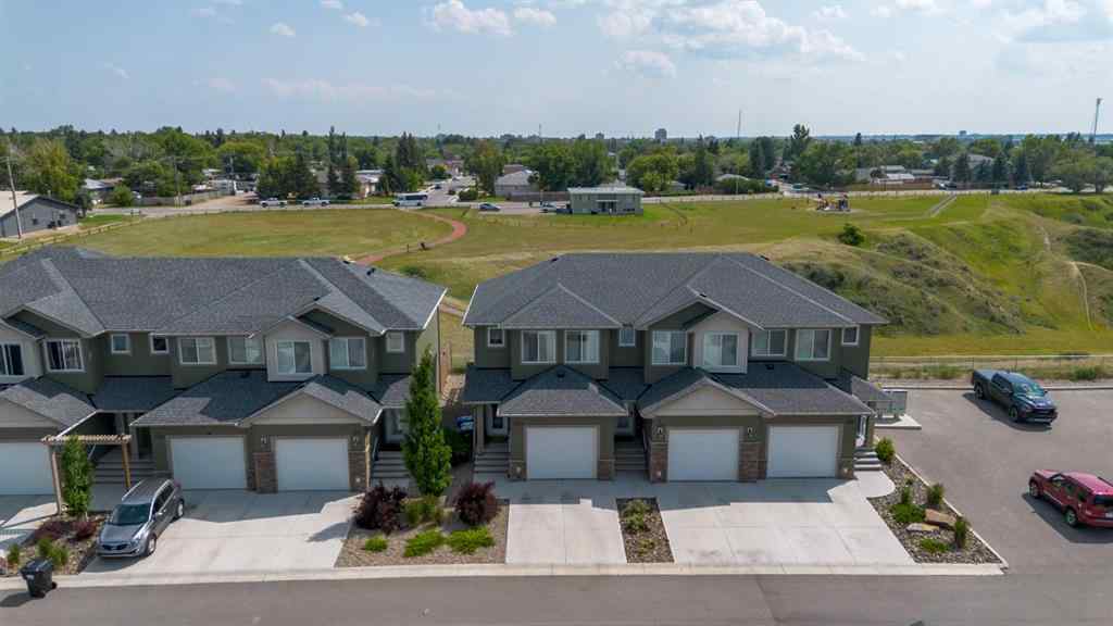 MLS® A2234508 - Unit #1 1580 Stafford Drive N in Stafford Manor Lethbridge, Residential