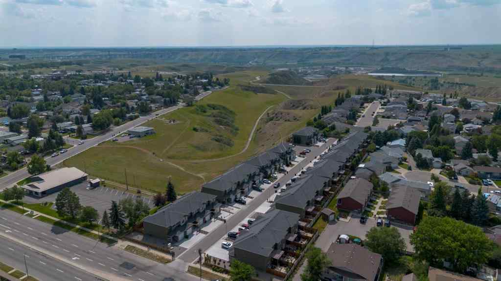 MLS® A2234508 - Unit #1 1580 Stafford Drive N in Stafford Manor Lethbridge, Residential