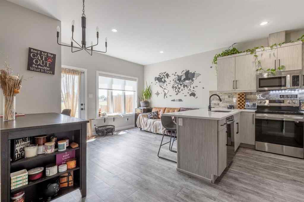 MLS® A2234508 - Unit #1 1580 Stafford Drive N in Stafford Manor Lethbridge, Residential