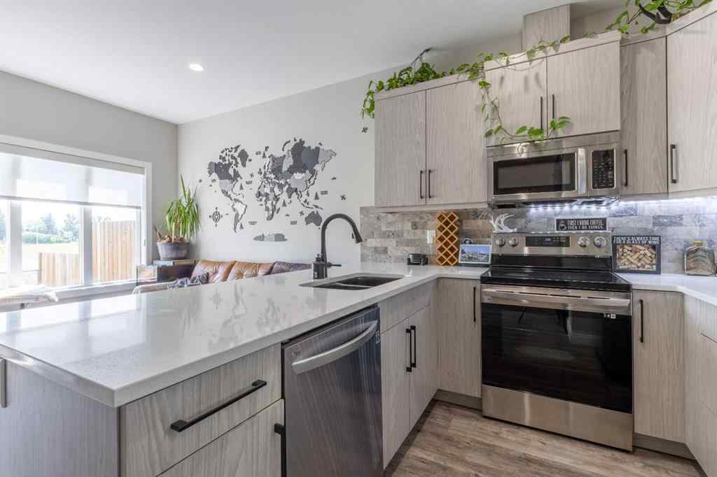 MLS® A2234508 - Unit #1 1580 Stafford Drive N in Stafford Manor Lethbridge, Residential