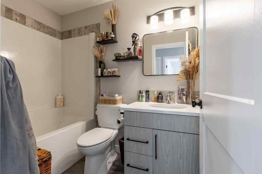 MLS® A2234508 - Unit #1 1580 Stafford Drive N in Stafford Manor Lethbridge, Residential