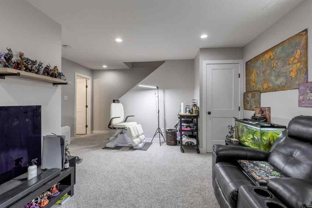 MLS® A2234508 - Unit #1 1580 Stafford Drive N in Stafford Manor Lethbridge, Residential