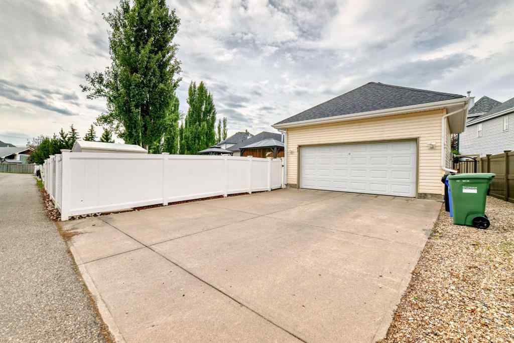 MLS® #A2234527 - 42 Inverness Close SE in McKenzie Towne Calgary, Residential Open Houses