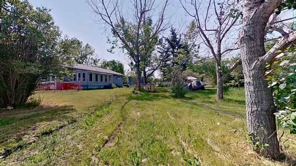 MLS® A2234532 - 243039 Paradise Road  in North Acreages Chestermere, Residential