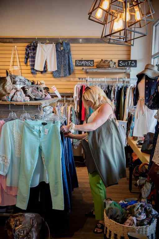 MLS® A2234540 -     in  Airdrie, Commercial