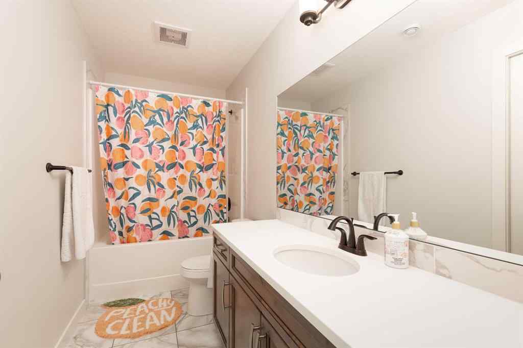 MLS® A2234545 - 5 Riverford Close W in Riverstone Lethbridge, Residential
