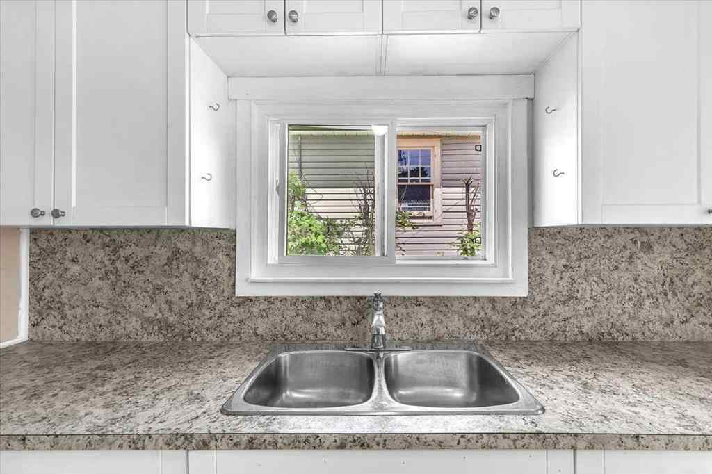 MLS® A2234552 - 817 East Road  in NONE Standard, Residential