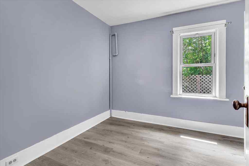 MLS® A2234552 - 817 East Road  in NONE Standard, Residential