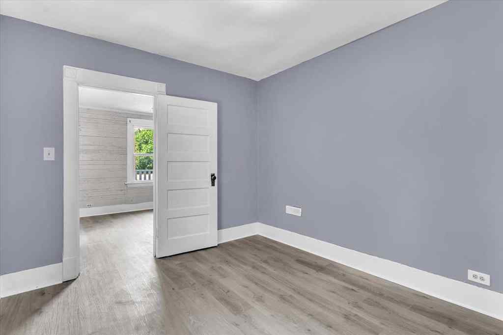 MLS® A2234552 - 817 East Road  in NONE Standard, Residential