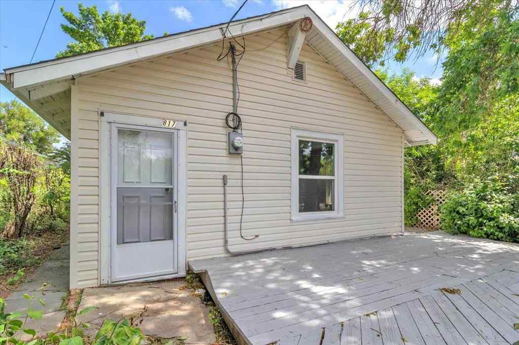 MLS® A2234552 - 817 East Road  in NONE Standard, Residential