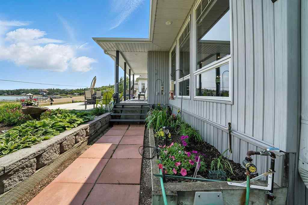 MLS® A2234563 - 1 SandS Street  in NONE Rochon Sands, Residential