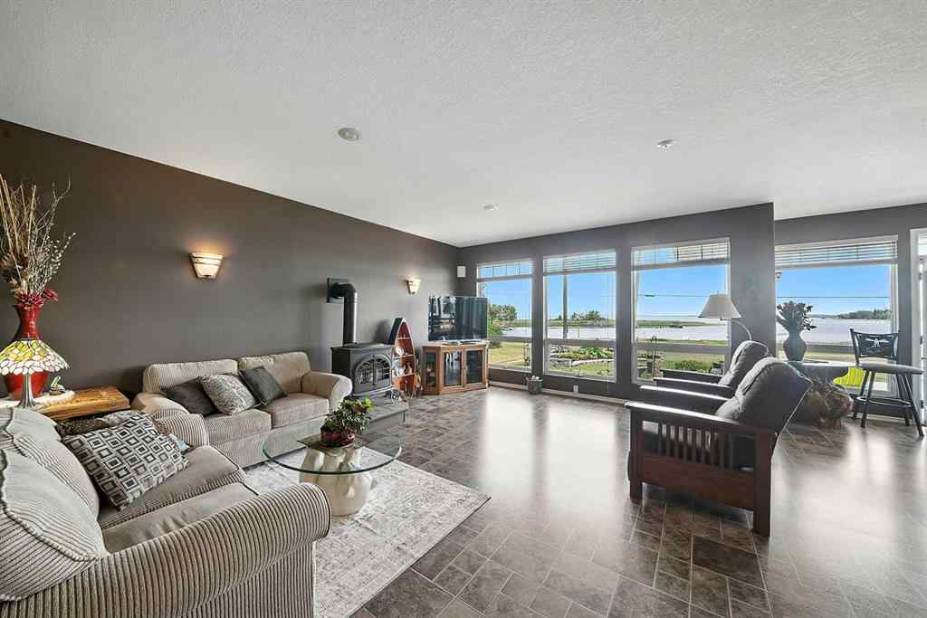 MLS® A2234563 - 1 SandS Street  in NONE Rochon Sands, Residential