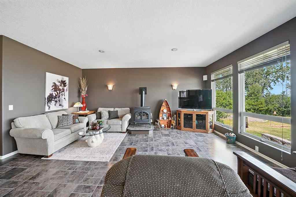 MLS® A2234563 - 1 SandS Street  in NONE Rochon Sands, Residential
