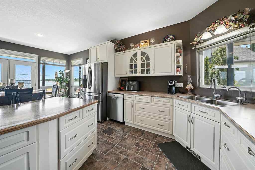 MLS® A2234563 - 1 SandS Street  in NONE Rochon Sands, Residential