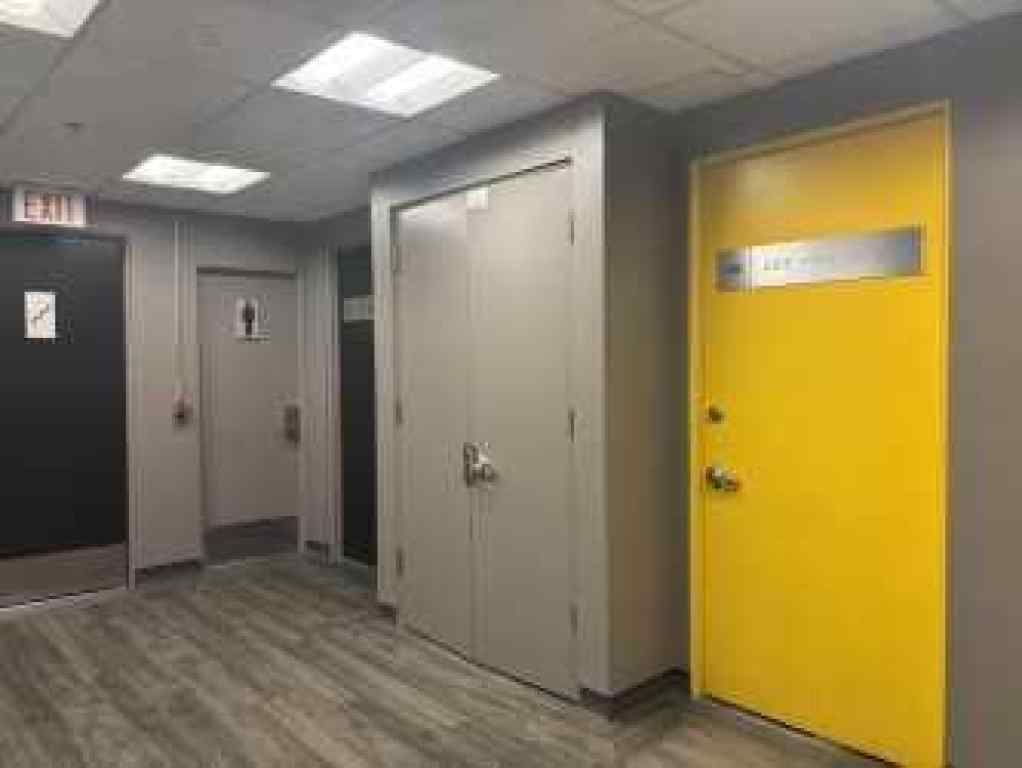 MLS® A2234569 - Unit #300 524 17 Avenue SW in Beltline Calgary, Commercial