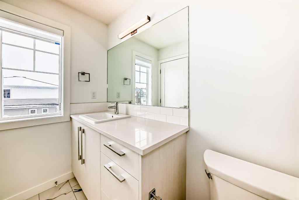MLS® A2234581 - 106 Dawson Harbour Grove  in Dawson\'s Landing Chestermere, Residential