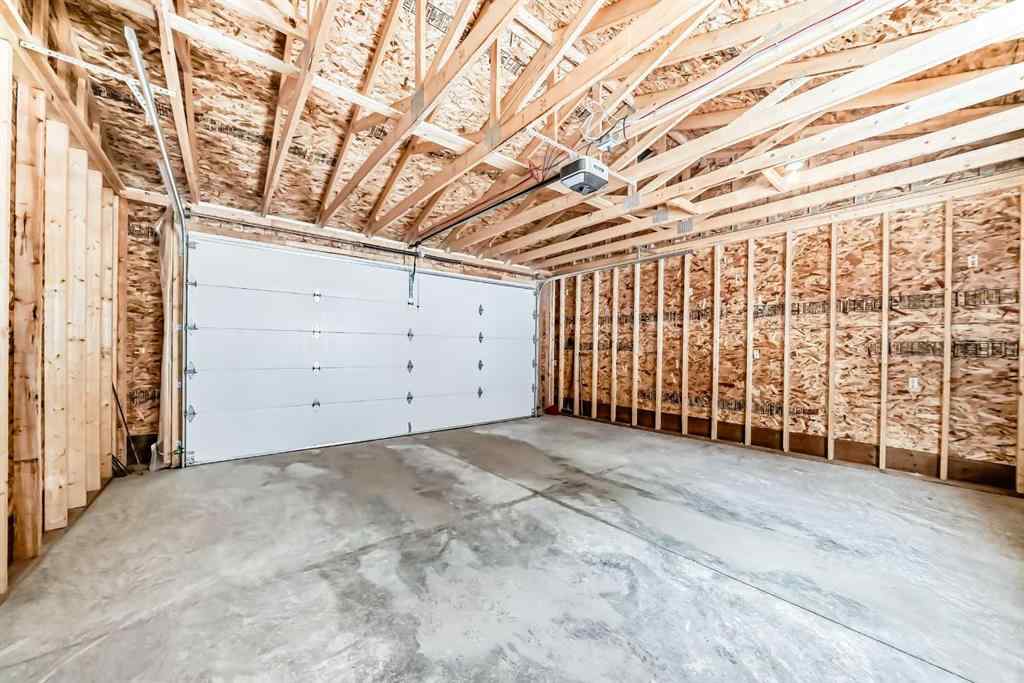 MLS® A2234581 - 106 Dawson Harbour Grove  in Dawson\'s Landing Chestermere, Residential