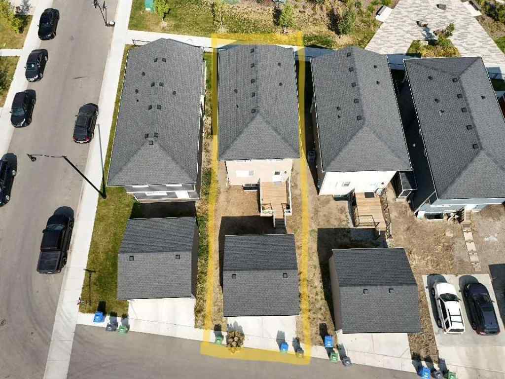 MLS® A2234581 - 106 Dawson Harbour Grove  in Dawson\'s Landing Chestermere, Residential