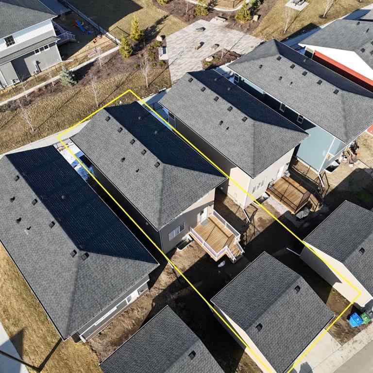 MLS® A2234581 - 106 Dawson Harbour Grove  in Dawson\'s Landing Chestermere, Residential