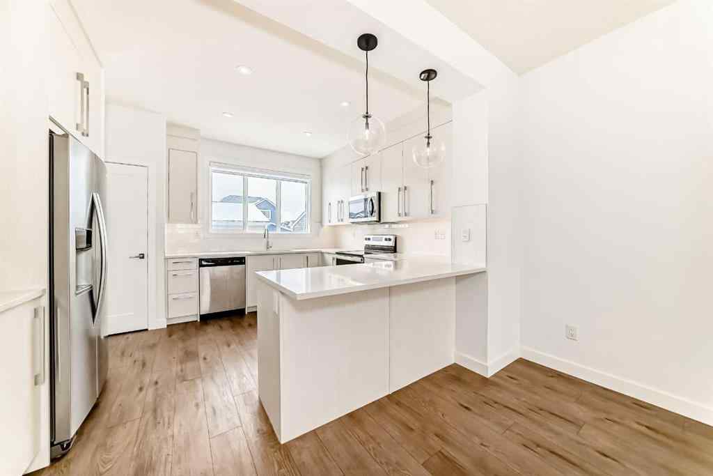MLS® A2234581 - 106 Dawson Harbour Grove  in Dawson\'s Landing Chestermere, Residential