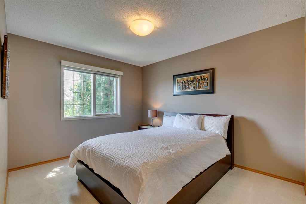MLS® A2234606 - 210 Sienna Park Court SW in Signal Hill Calgary, Residential