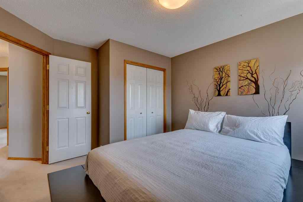 MLS® A2234606 - 210 Sienna Park Court SW in Signal Hill Calgary, Residential