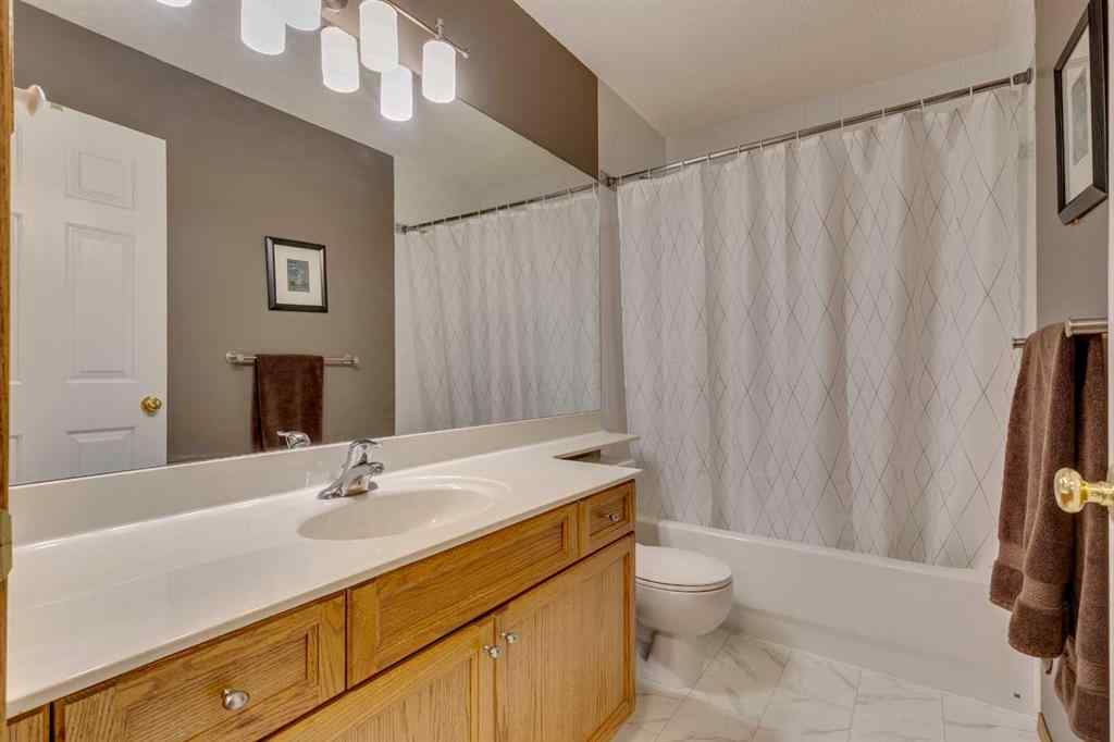 MLS® A2234606 - 210 Sienna Park Court SW in Signal Hill Calgary, Residential