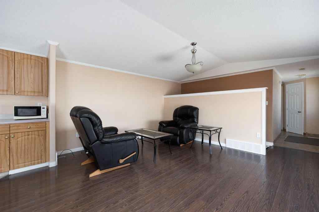 MLS® A2234627 - 293 Grenfell Crescent  in Gregoire Park Fort McMurray, Residential