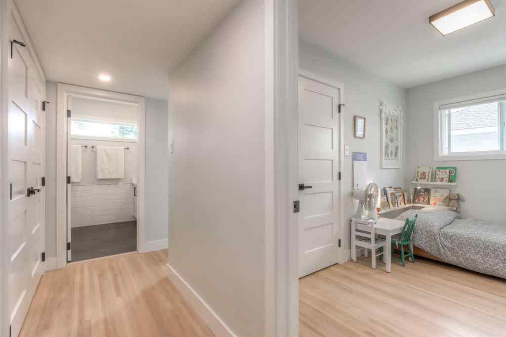 MLS® A2234636 - 1127 Rupert Road NE in Renfrew Calgary, Residential