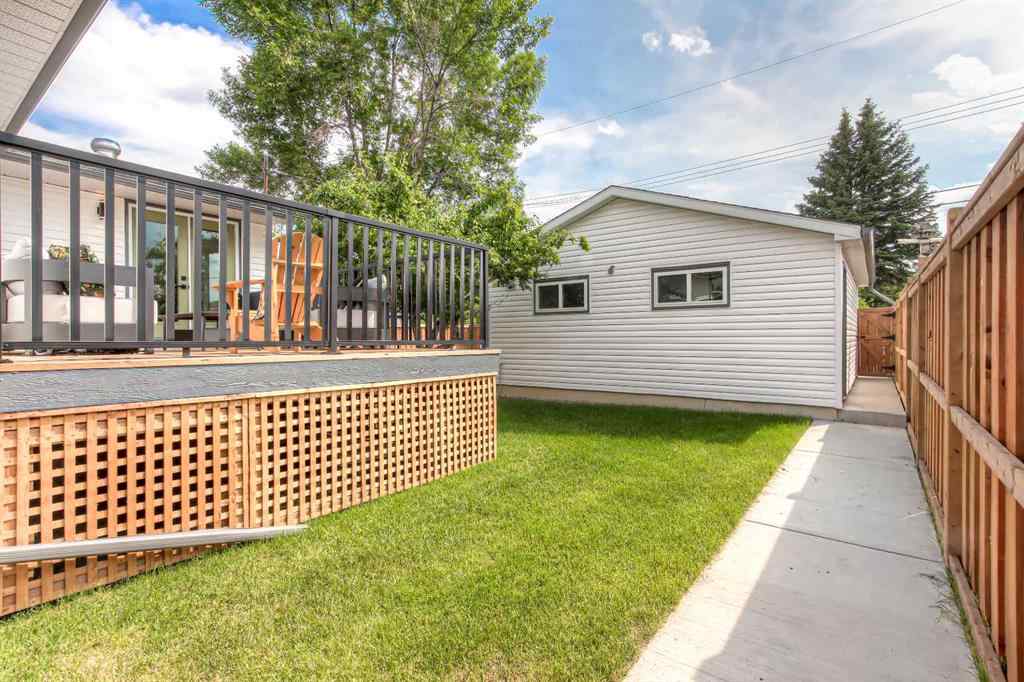 MLS® A2234636 - 1127 Rupert Road NE in Renfrew Calgary, Residential