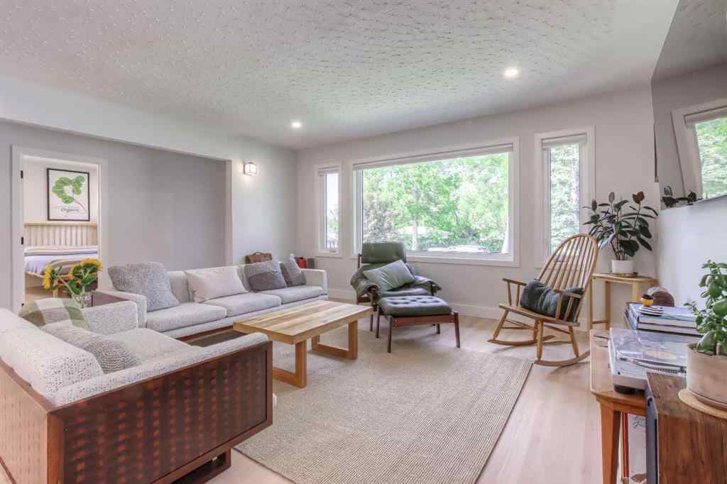 MLS® A2234636 - 1127 Rupert Road NE in Renfrew Calgary, Residential