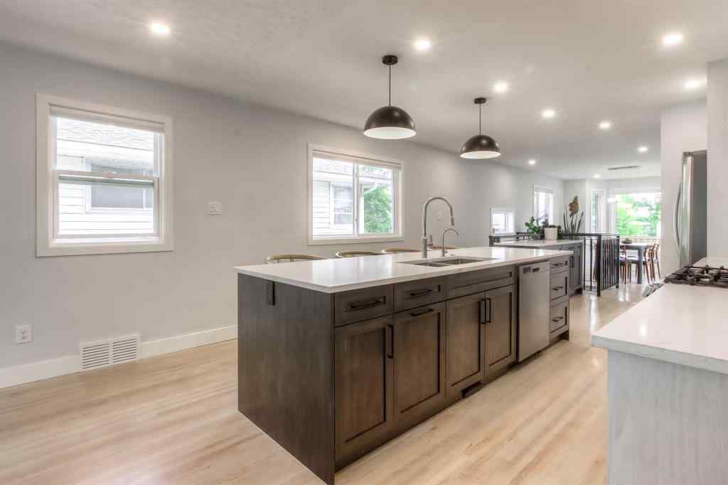 MLS® A2234636 - 1127 Rupert Road NE in Renfrew Calgary, Residential