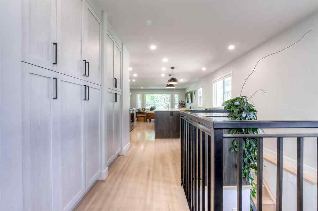 MLS® A2234636 - 1127 Rupert Road NE in Renfrew Calgary, Residential
