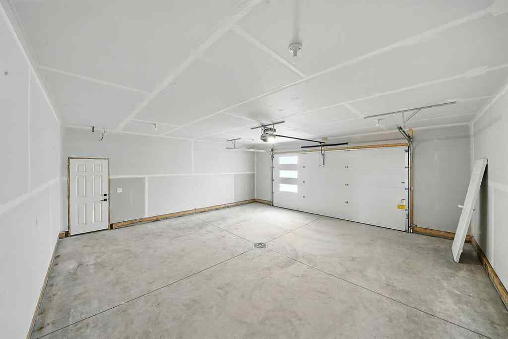 MLS® A2234650 - 25 Murphy Close  in Mckay Ranch Blackfalds, Residential