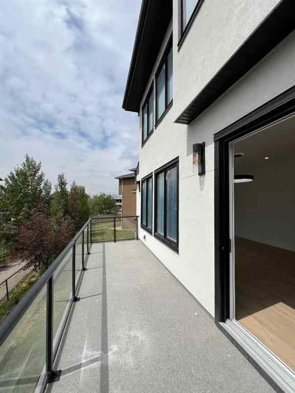 MLS® A2234652 - 236 East Lakeview Place  in East Lakeview Shores Chestermere, Residential
