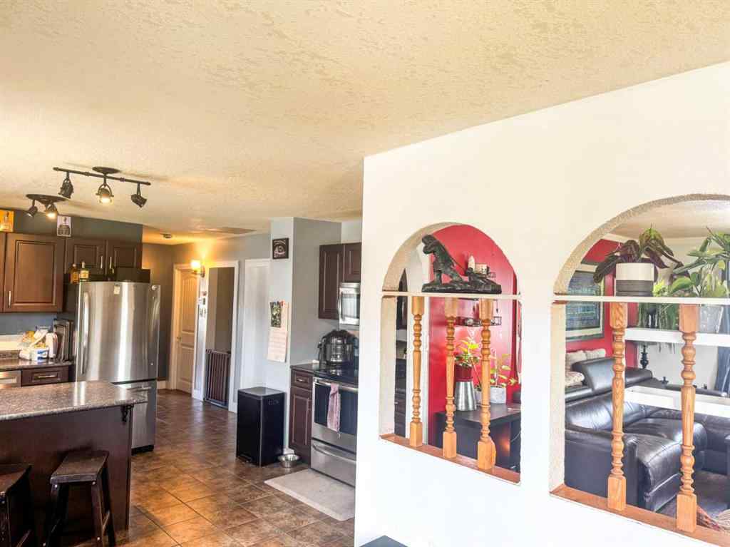 MLS® A2234674 - 1328 24 Street  in NONE Didsbury, Residential