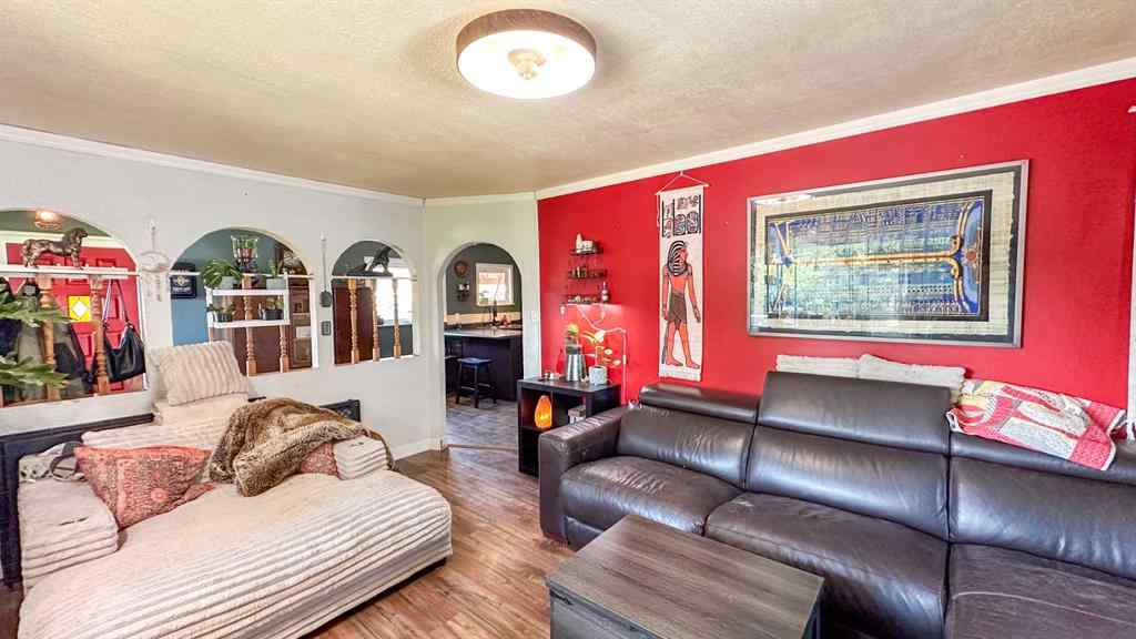 MLS® A2234674 - 1328 24 Street  in NONE Didsbury, Residential