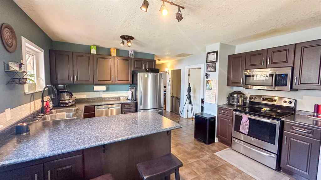 MLS® A2234674 - 1328 24 Street  in NONE Didsbury, Residential
