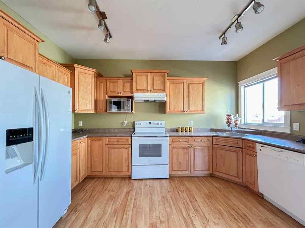 MLS® A2234682 - 245 Pickles Crescent  in Timberlea Fort McMurray, Residential