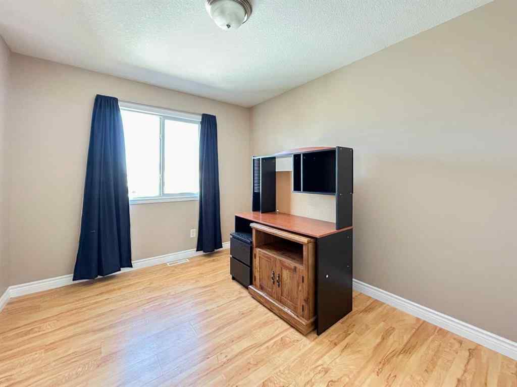 MLS® A2234682 - 245 Pickles Crescent  in Timberlea Fort McMurray, Residential