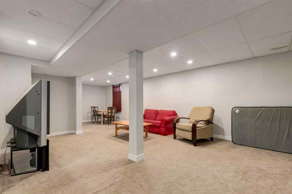 MLS® A2234690 - 212 Deerview Court SE in Deer Ridge Calgary, Residential