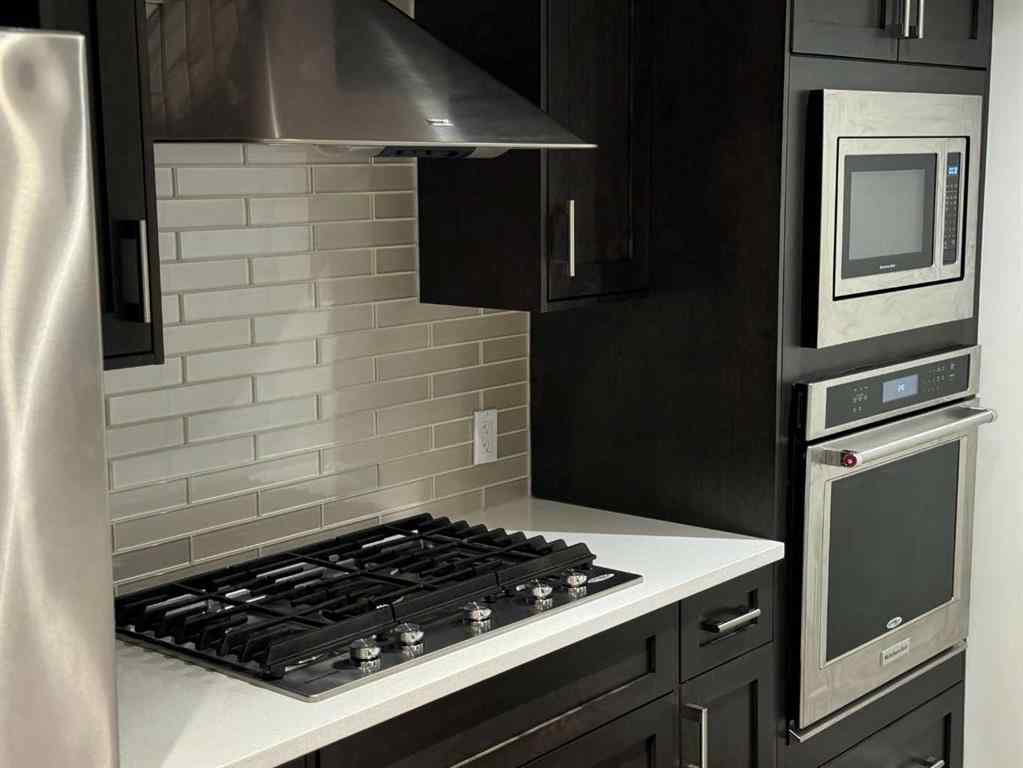 MLS® A2234694 - Unit #105 3320 3 Avenue NW in Parkdale Calgary, Residential
