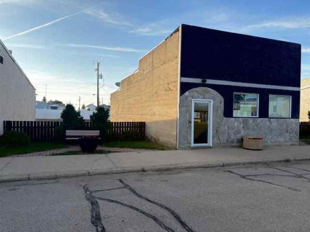 MLS® A2234696 - 5110 50 Street  in NONE Hardisty, Commercial