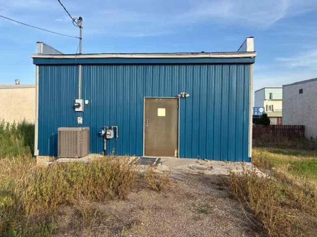 MLS® A2234696 - 5110 50 Street  in NONE Hardisty, Commercial